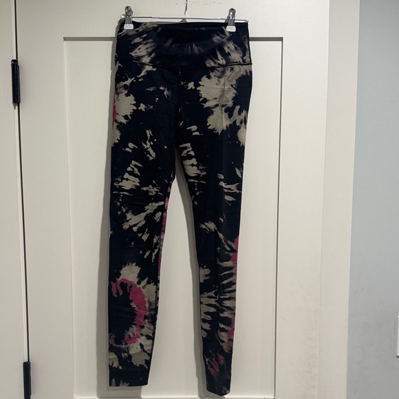 Noli Womans Black and Pink Tie-Dye Leggings - Picture 3 of 5